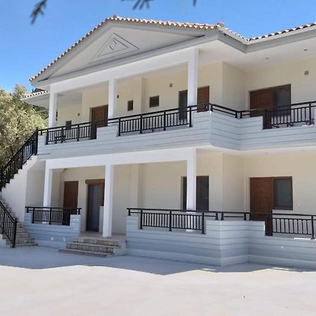 ואסיליקי Chris Apartment מראה חיצוני תמונה